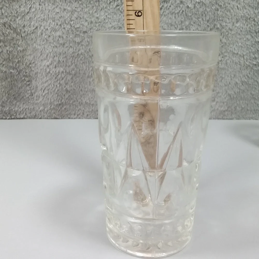 Vintage Clear Pressed Glass Highball‎ Tumbler Thumbprint Diamond Pattern 5.5in